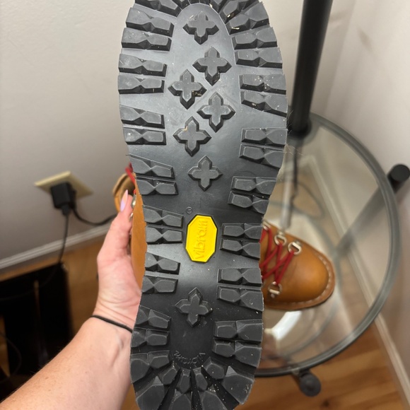 Danner Women’s Mountain Light Cascade 6 - Picture 9 of 9